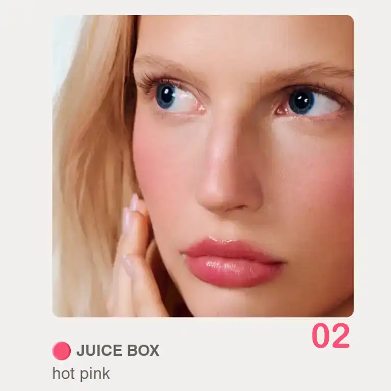 رژگونه استیکی طرح رود - تست روی صورت